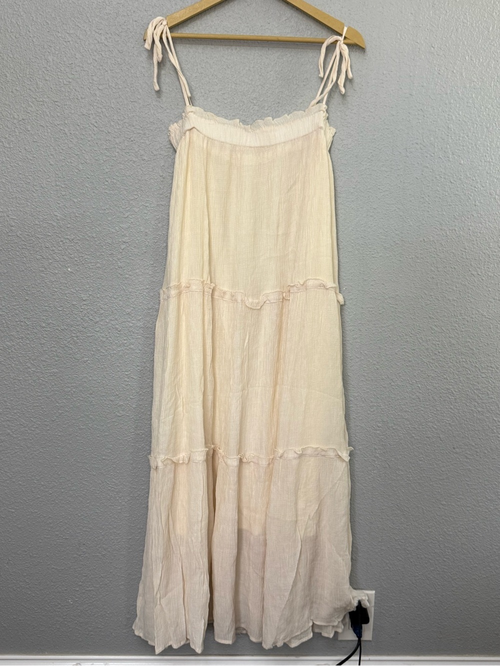 Altar'd State Cream Tiered Tie-Strap Maxi Dress Size Large